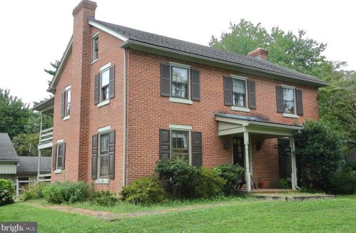 2059 Pine Dr, Lancaster, PA 17601-5742