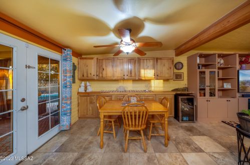 7601 Logan Dr, Tucson AZ  85730-3408 exterior