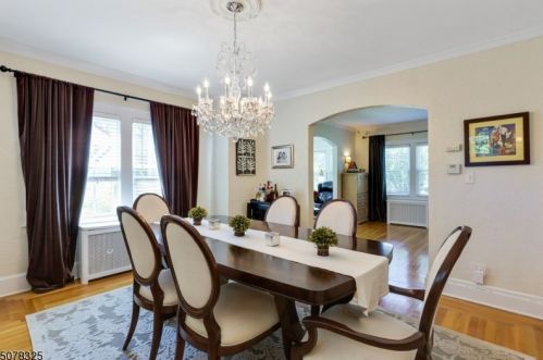 27 New England Rd, Maplewood NJ 07040-1057 exterior