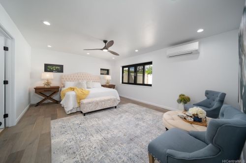 745 Hunakai St, Honolulu HI  96816-4942 exterior