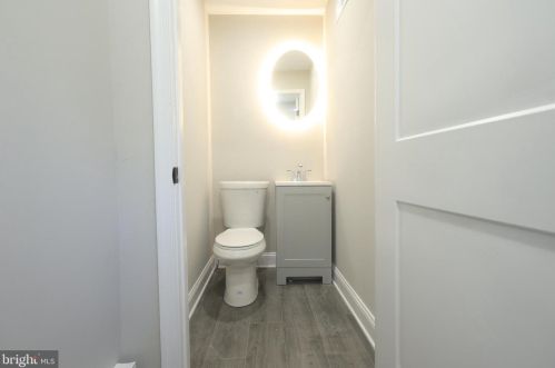 2525 Cumberland St, Philadelphia PA  19125-3100 exterior