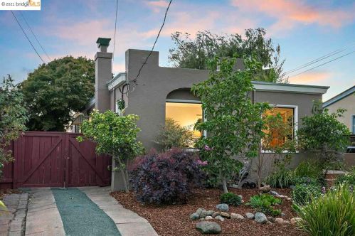 1728 Acton St, Berkeley CA 94702-1913 exterior