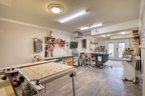 3291 Clifton Church Rd, Atlanta GA  30316-4945 exterior