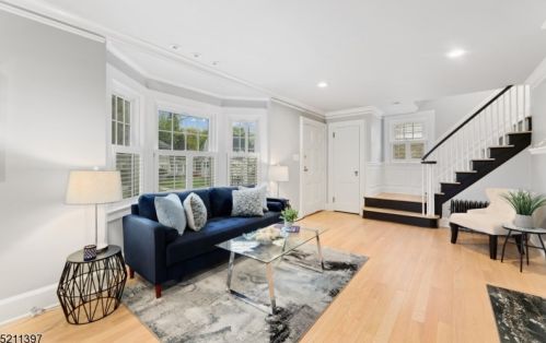 54 Kendal Ave, Maplewood NJ  07040-1143 exterior