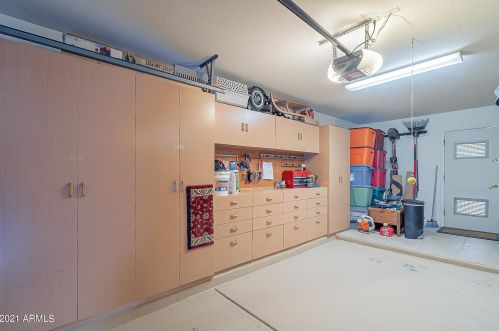 16814 1st Dr, Phoenix AZ 85021-5670 exterior