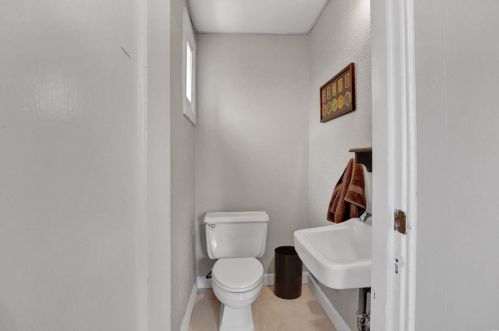 4955 Bancroft Ave, Saint Louis MO 63109-2416 exterior