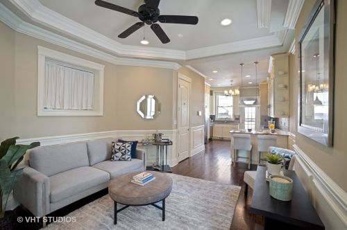 4471 Lk Park Ave, Chicago IL 60653-4510 exterior