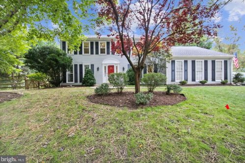 9137 Falls Chapel Way, Rockville MD  20854-2455 exterior