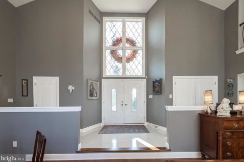 398 Lakeside Rd, Ardmore PA exterior