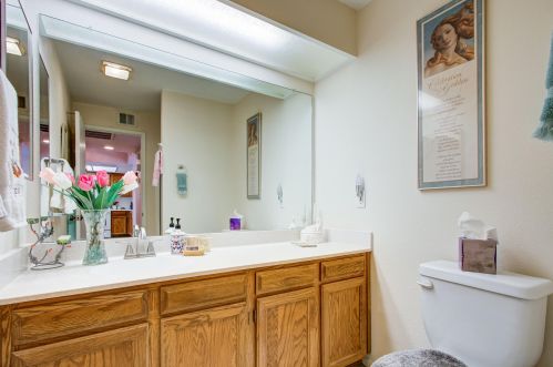 10830 28 Ave, Phoenix AZ 85009-5722 exterior