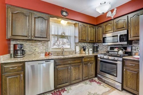 7911 Leroy Ave, Milwaukee WI 53220-2830 exterior