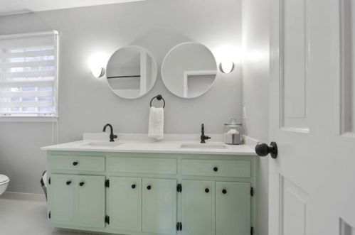 4085 Chestnut Rdg Dr, Atlanta GA 30338-4678 exterior