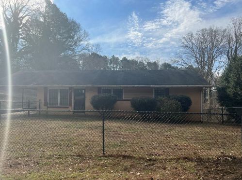 1554 Mary George Ave, Atlanta, GA 30318-3572