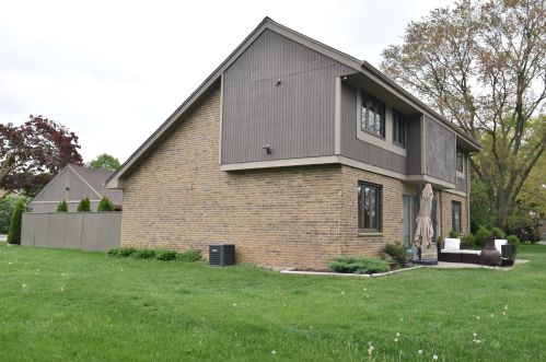 4888 19 St, Milwaukee WI 53209-5757 exterior