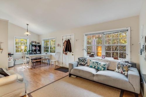 1585 Marlbrook Dr, Atlanta GA 30307-1719 exterior