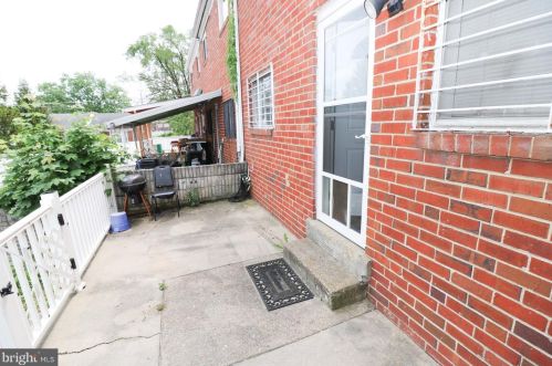 1056 28th St, Camden NJ 08105-4445 exterior