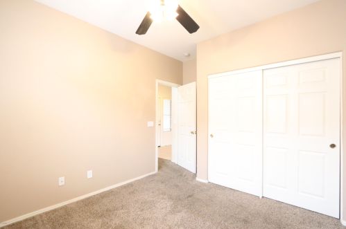 2815 74 Dr, Phoenix AZ 85033-2556 exterior