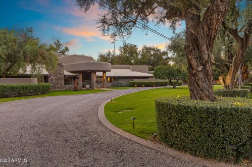 2111 Colter St, Phoenix AZ  85015-2821 exterior