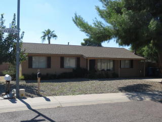 3741 Claire Dr, Phoenix AZ  85032-5205 exterior