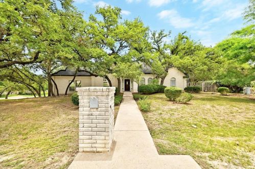 201 Copperleaf Rd, Austin, TX 78734-4244