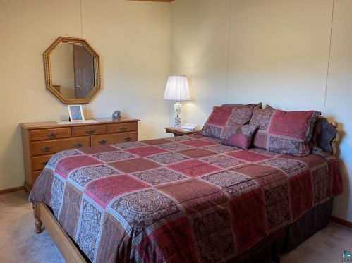 1524 Cp St, Ely MN 55731-1207 exterior