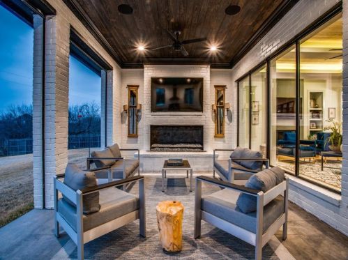 2114 Lariat Trl, Frisco TX 75034-9305 exterior