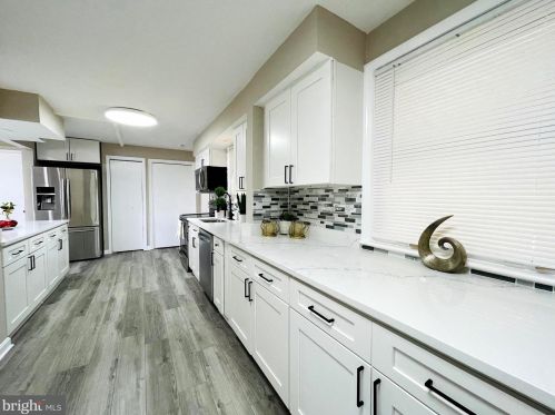 428 Northwest Dr, Silver Spring MD  20901-4417 exterior