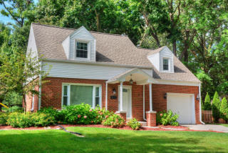 2437 111, Milwaukee WI  53226-4110 exterior