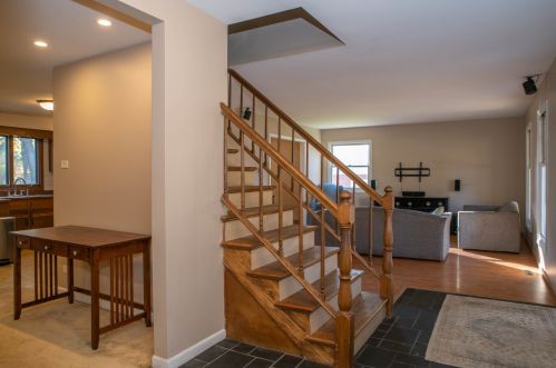 6106 Scott Ln, Bull Valley, IL 60014-6446