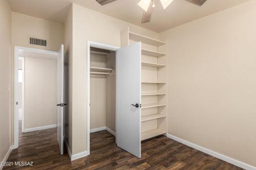 2305 19th St, Tucson AZ  85719-7016 exterior