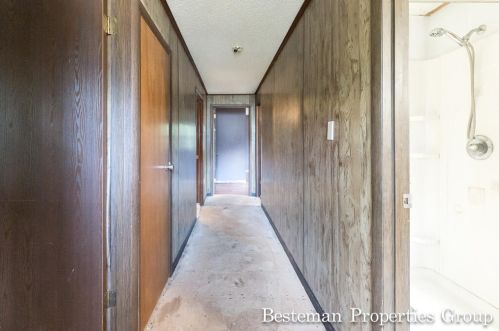 1121 Wilson Ct, Meskegon MI 49441-5150 exterior