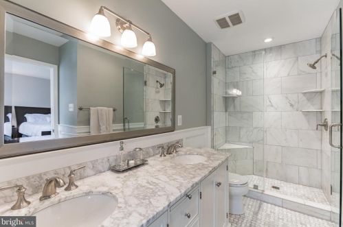 1122 Kensington Rd, Mc Lean VA 22101-2918 exterior