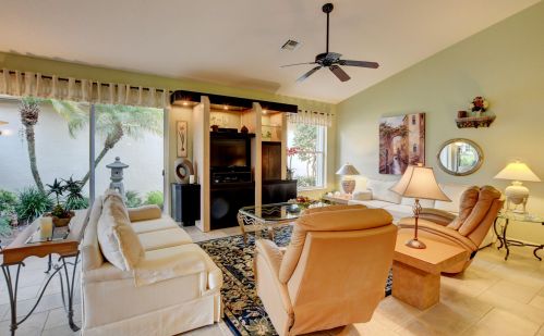 10387 Copper Lk Dr, Boynton Beach FL 33437-5511 exterior