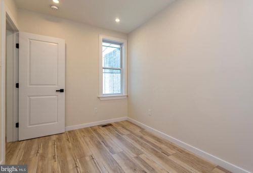 1153 Daly St, Philadelphia PA  19148-3018 exterior