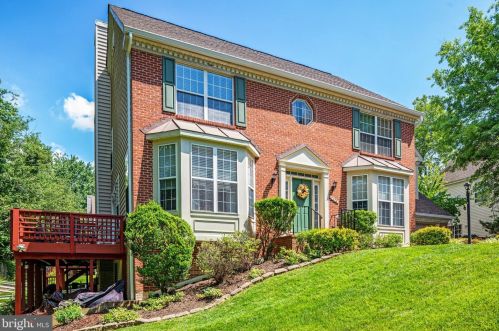 6378 Alderman Dr, Alexandria, VA 22315-3731
