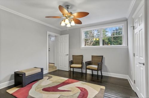 40 Easton Rd, Westport CT 06880-2215 exterior