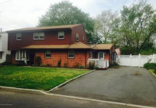 20 Sycamore Dr, Hazlet, NJ 07730-1833