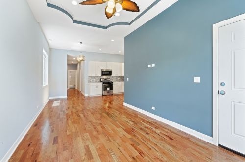 182 Lamon Ave, Chicago IL  60644-2658 exterior