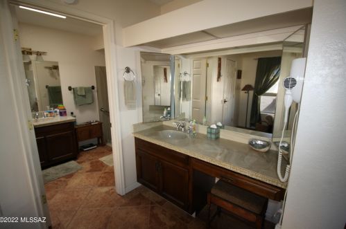 940 Circulo Napa, Green Valley AZ 85614-2820 exterior