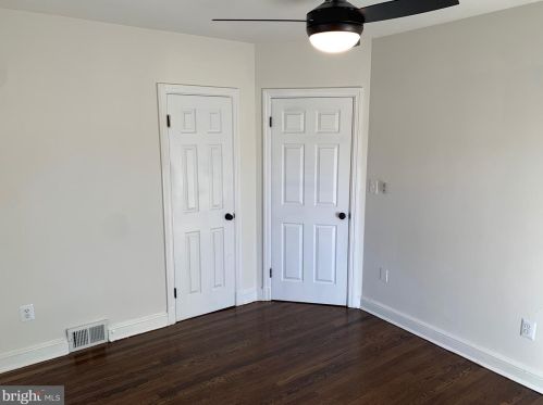 9407 Colesville Rd, Silver Spring MD 20901-4819 exterior