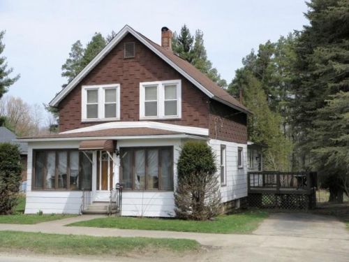 925 Main St, Corry, PA 16407-2036