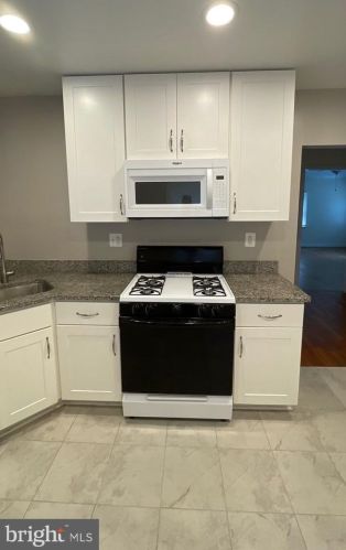 4825 Bonnie Branch Rd, Ellicott MD  21043-6811 exterior