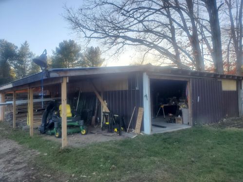 14735 190th Ave, Big Rapids MI  49307-9041 exterior