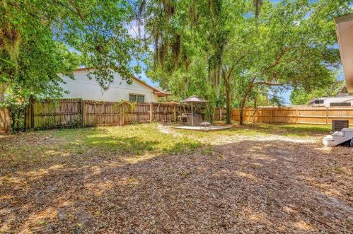 8714 22nd St, Tampa FL  33604-2112 exterior