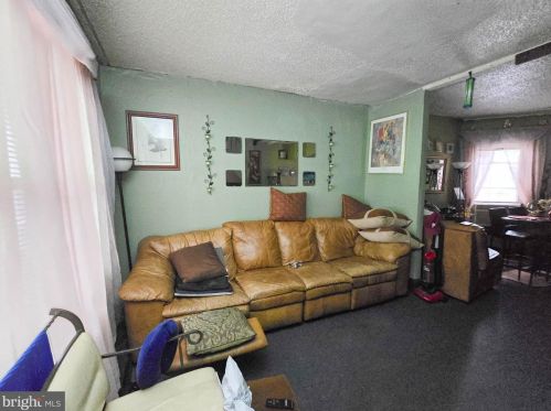 232 Edgewood St, Philadelphia PA 19139-2323 exterior