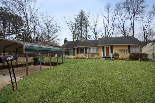 896 Beecher Ct, Atlanta GA 30311-2603 exterior