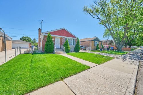 7961 Kildare Ave, Chicago IL 60652-2211 exterior