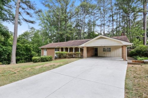 3889 Jericho Rd, Tucker, GA 30084-7410