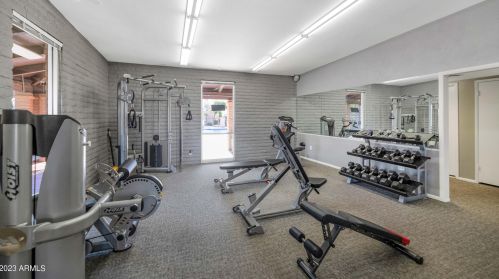 1734 Claremont St, Phoenix AZ  85015-2029 exterior