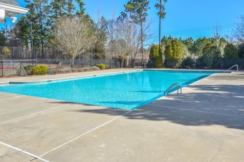 2746 Dayview Ln, Atlanta GA 30331-9513 exterior